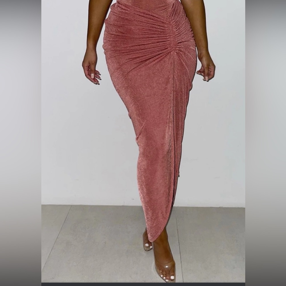 JLUXLABEL skirt and tube bandeau set size m, no tags never worn. Comes as set